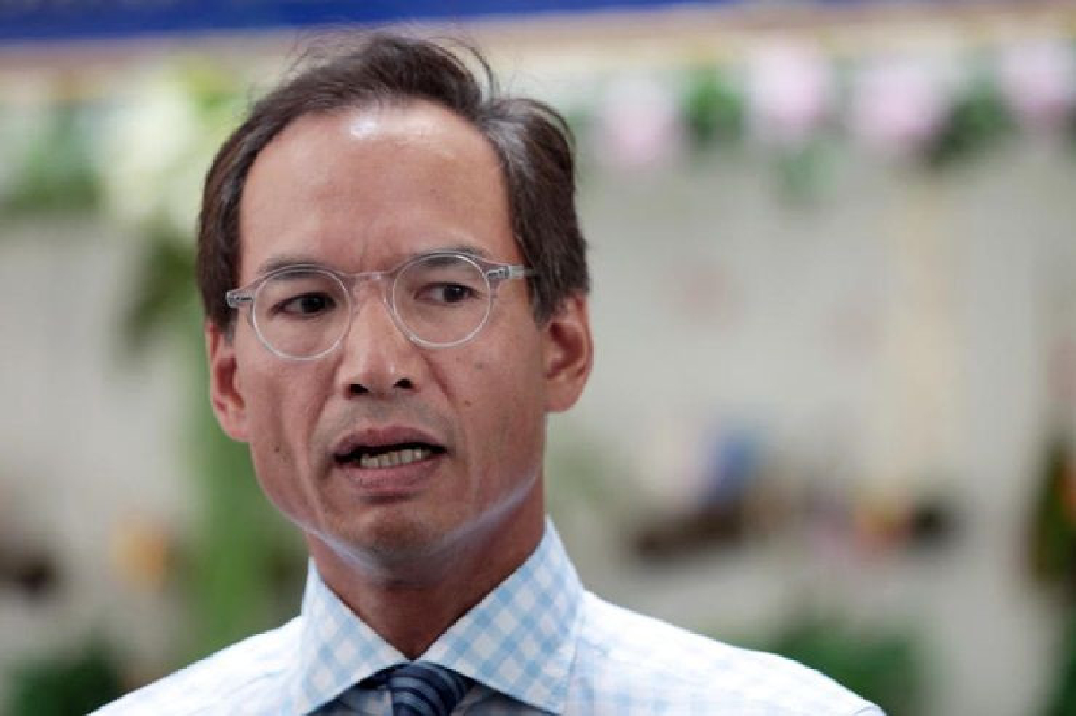"กรณ์"แจงข่าวนำปชป.จับมือพปชร.แค่ผลโพลล์นักธุรกิจใต้ "กรณ์"แจงข่าวนำปชป.จับมือพปชร.แค่ผลโพลล์นักธุรกิจใต้