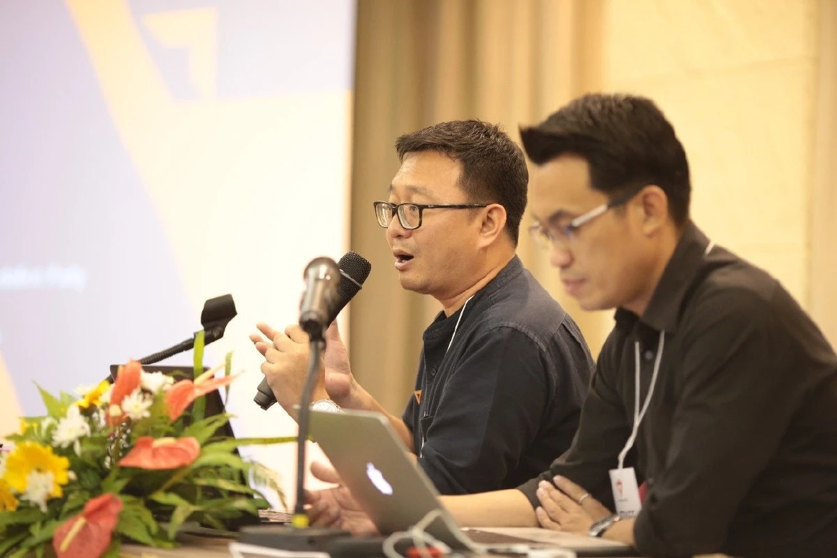 อนาคตใหม่ประชุมใหญ่ติวเข้มสส.เดินหน้าการเมืองสร้างสรรค์