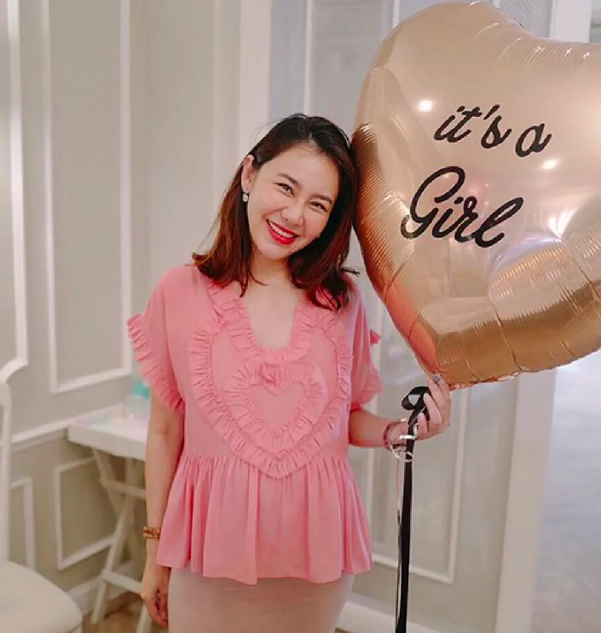 ครอบครัวพร้อมหน้า “นาเดีย” คลอดลูกสาวคนที่สอง “น้องโมนา”  น่ารักน่าชังสุดๆ