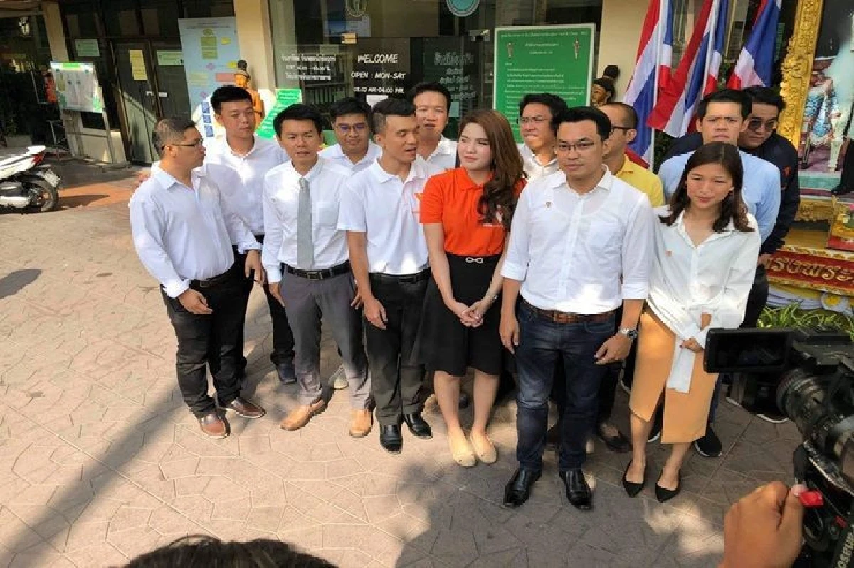 บิ๊กป้อม ขอบคุณนักการเมืองที่สมัครเป็นจิตอาสา