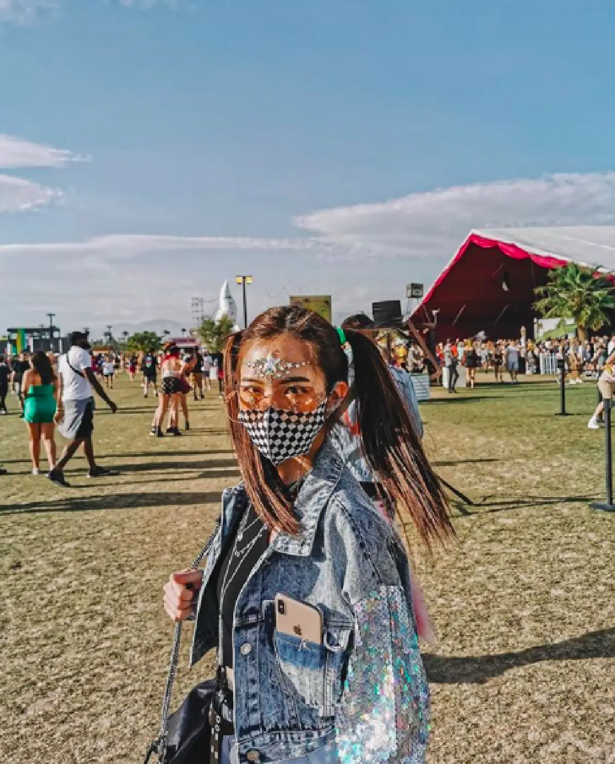 ส่องแฟชั่นคนดังจากทั่วทุกมุมโลก..ร่วมงานเทศกาลดนตรี  “Coachella 2019”