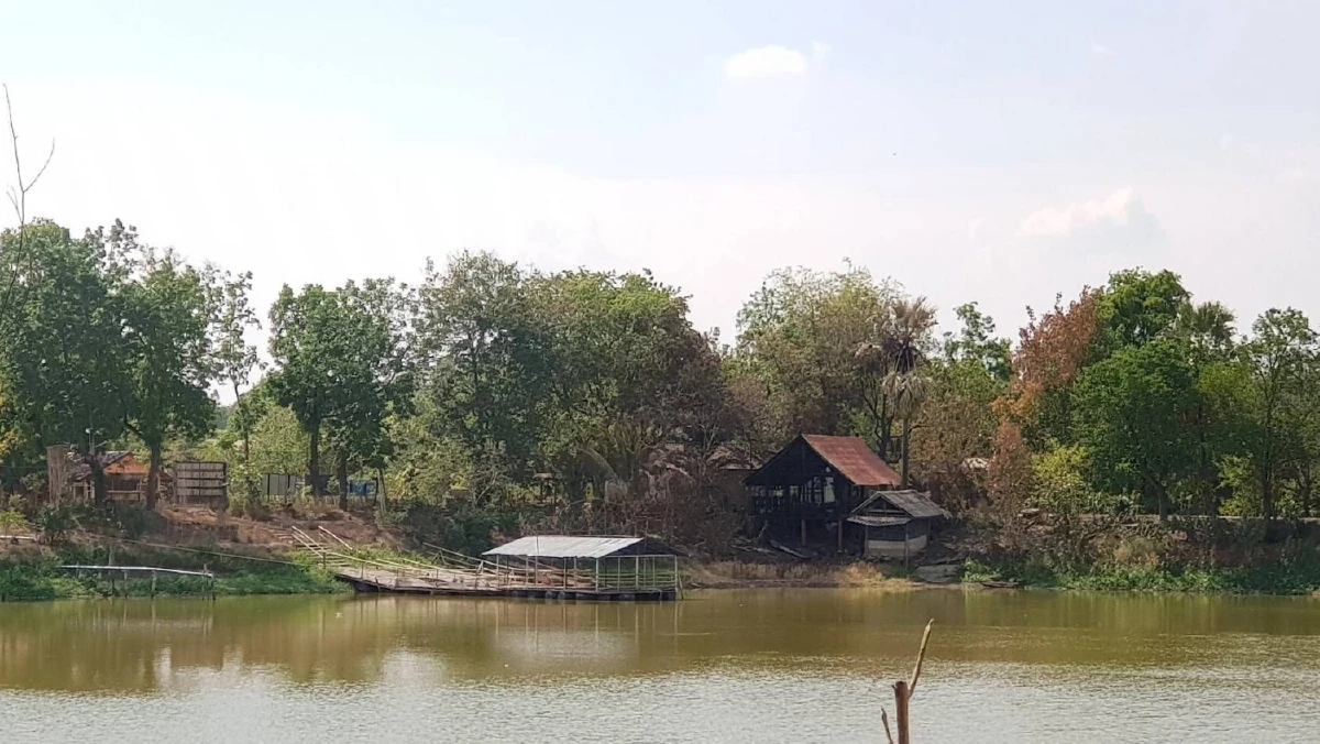 เลขเด็ดหลวงปู่จระเข้ขายดีเกลี้ยงแผงในเวลาอันรวดเร็ว