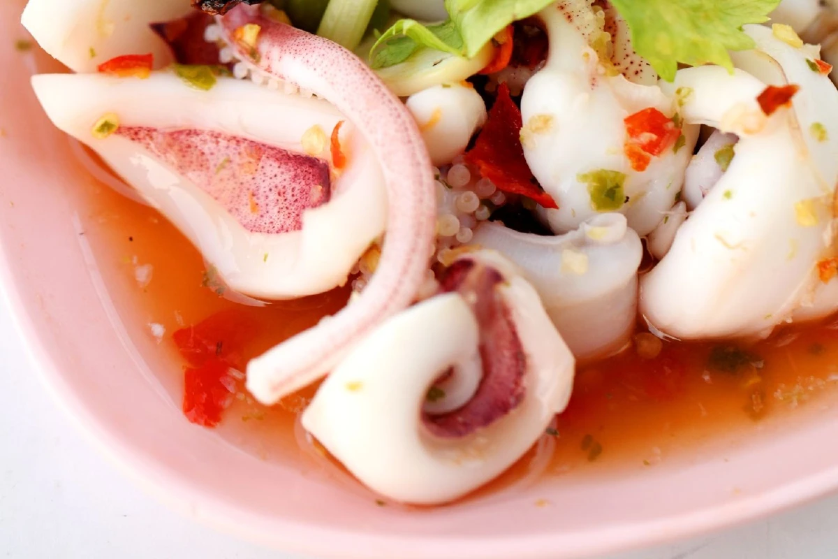 ตกลง 'หมึก' เป็นพระเอกหรือผู้ร้าย