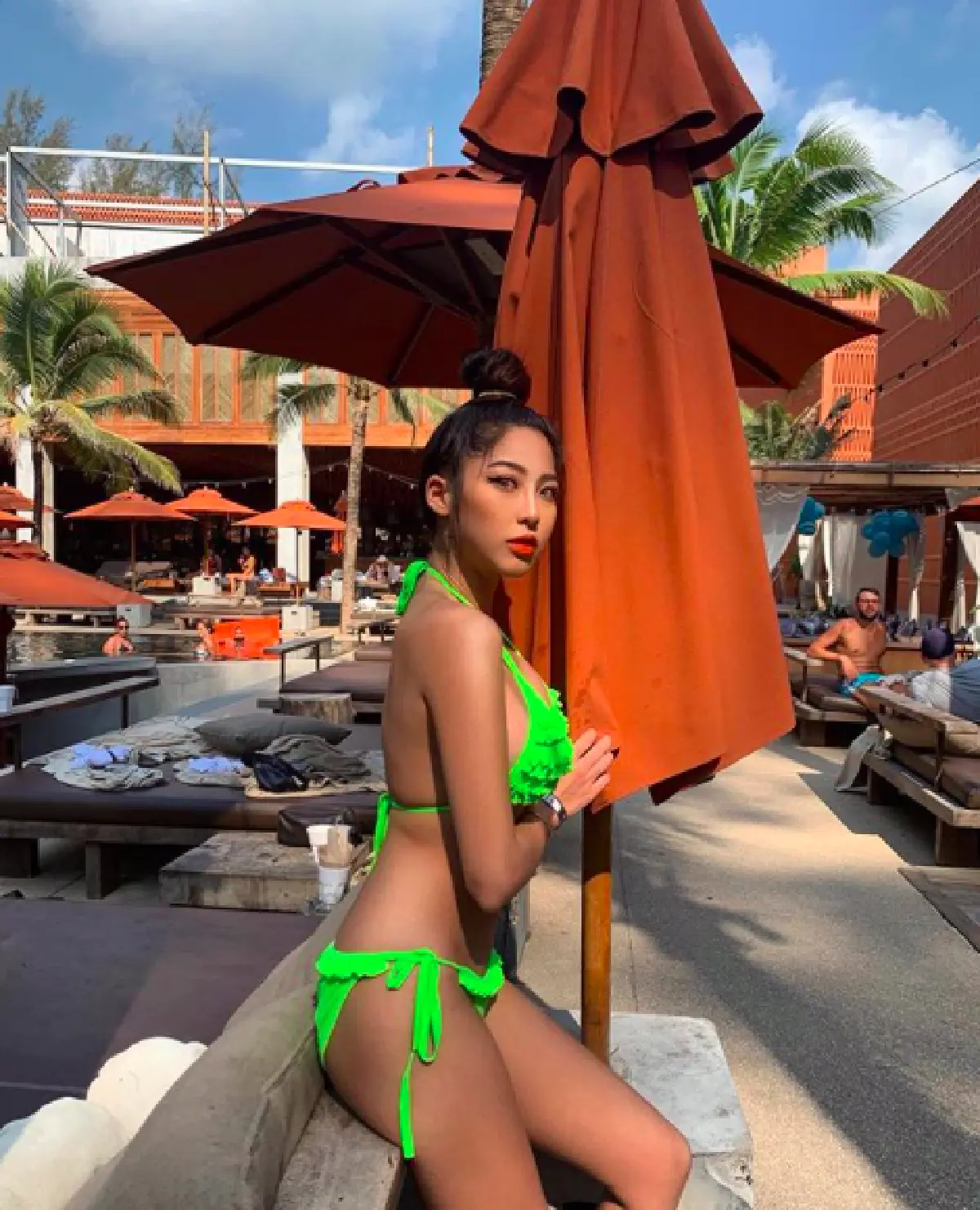 เผ็ดมากแม่! “หวาย ปัญญริสา” ไม่เสียชื่อสาวแซ่บ ใส่บิกินี่สีโดดเด่น พร้อมโพสท่าราวนางแบบ