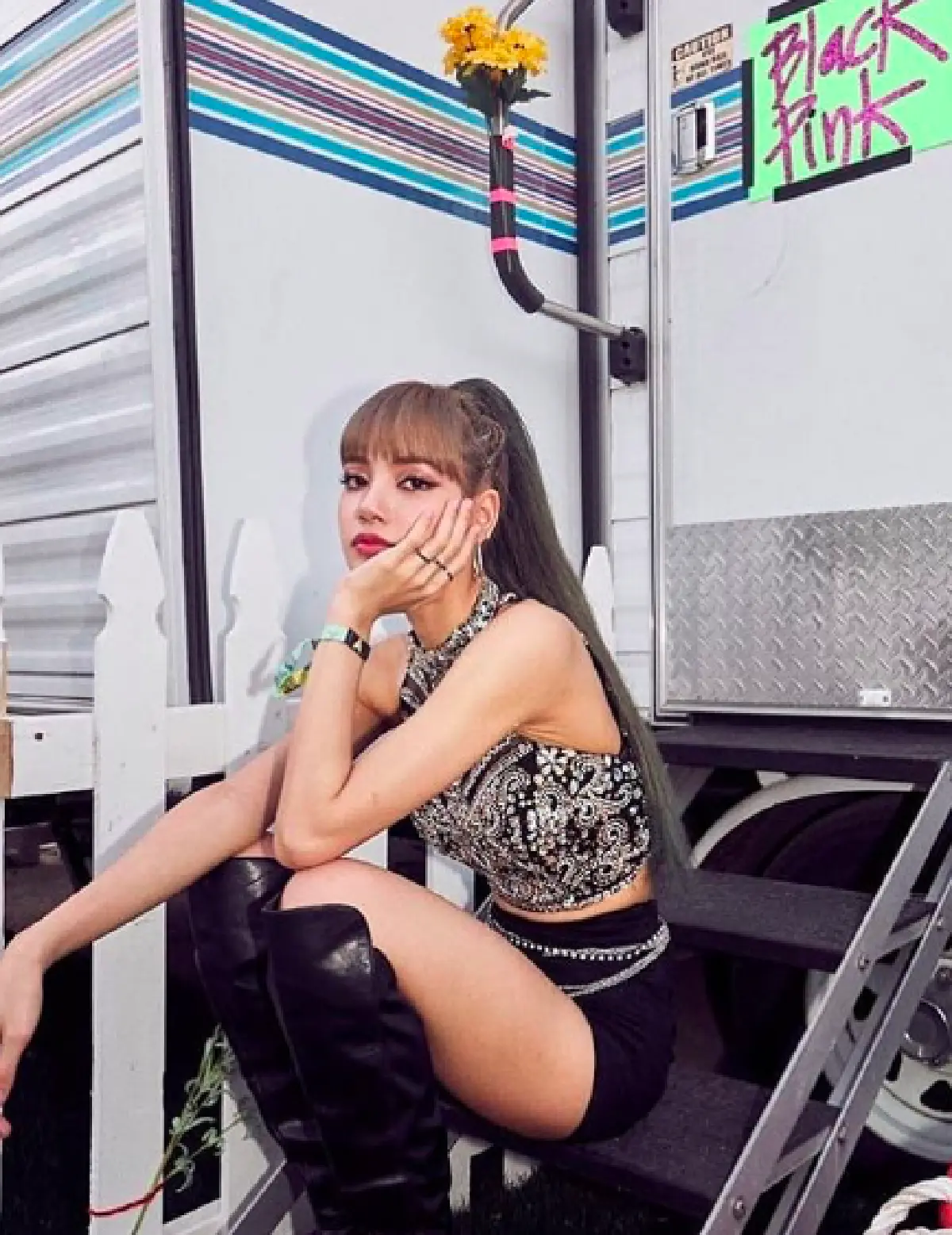 ส่องแฟชั่นคนดังจากทั่วทุกมุมโลก..ร่วมงานเทศกาลดนตรี  “Coachella 2019”