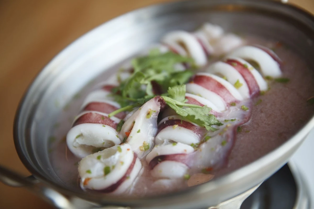 ตกลง 'หมึก' เป็นพระเอกหรือผู้ร้าย