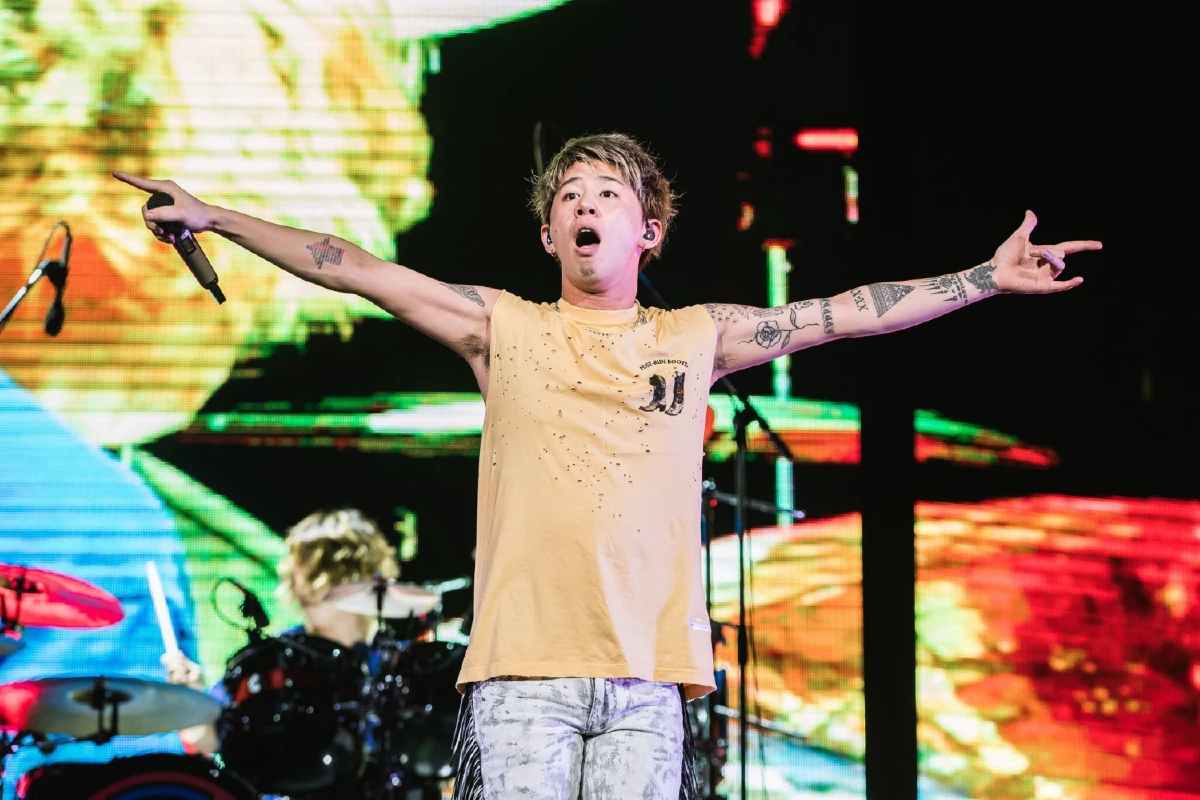 สมบูรณ์แบบ! เอ็ด ชีแรน โชว์เจ๋งสะกดคนดูเอาอยู่ทั้งราชมังฯ