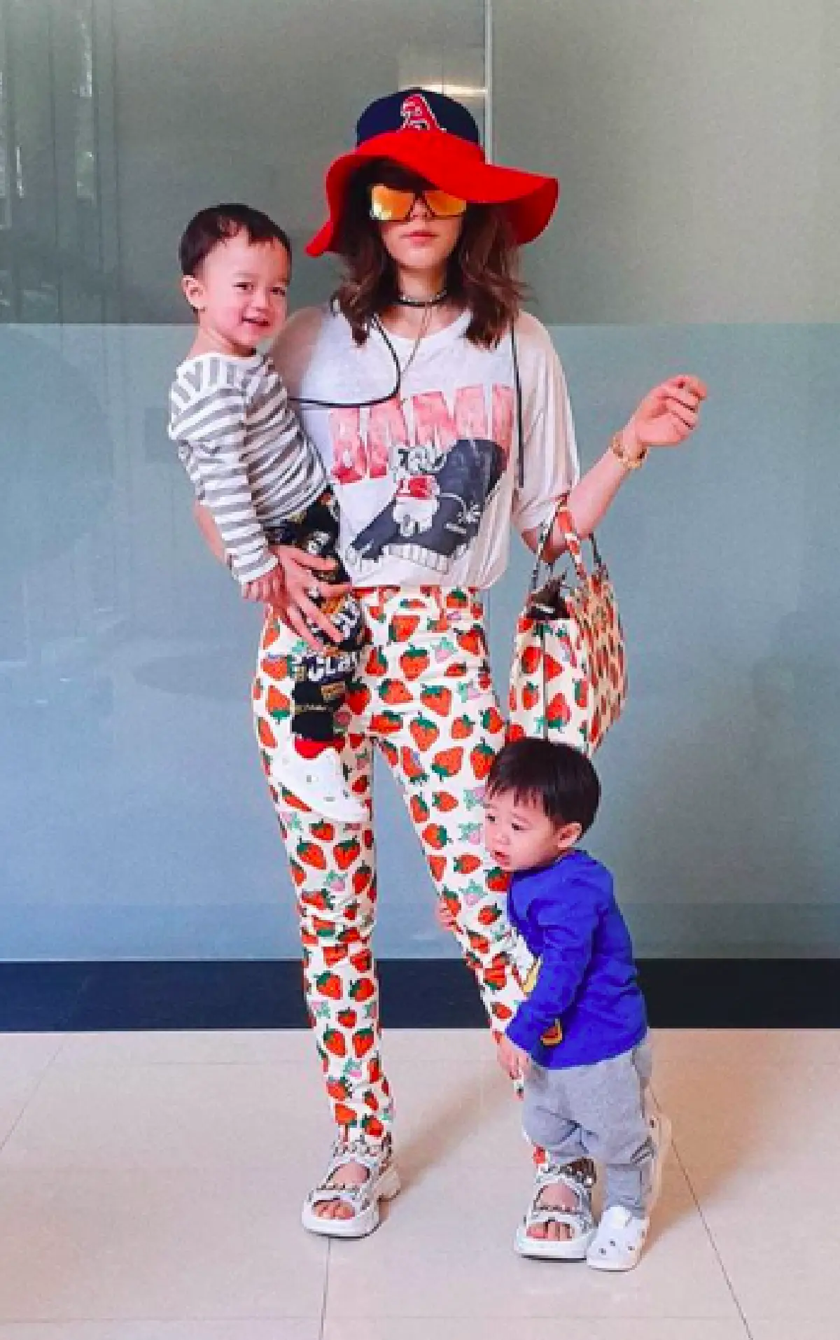 “สายฟ้า-พายุ” ทายาทหมื่นล้าน กินน้ำส่งตรงจากก๊อกบ้านคุณยาย