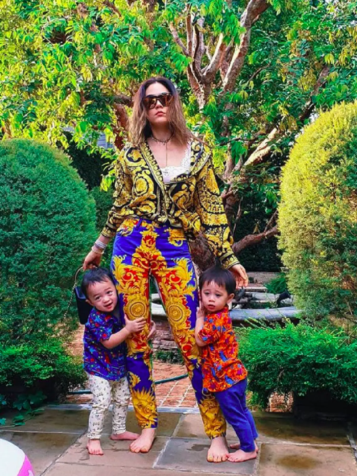 “สายฟ้า-พายุ” ทายาทหมื่นล้าน กินน้ำส่งตรงจากก๊อกบ้านคุณยาย