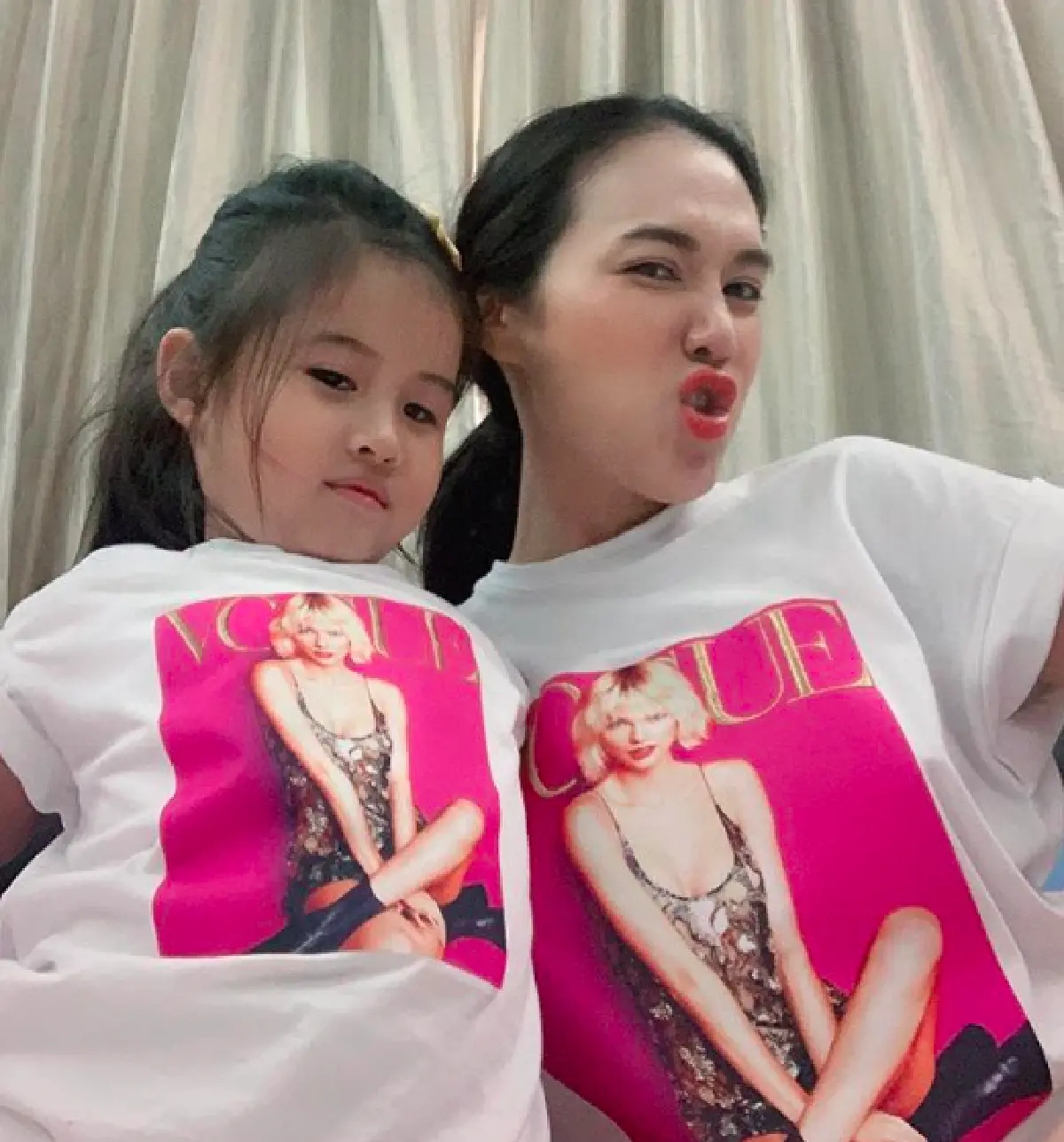 “แม่เมย์” เผยคลิป "น้องมายู” ร้องไห้สะอื้น หลังโดนดุเพราะทาลิปสติกไปโรงเรียน