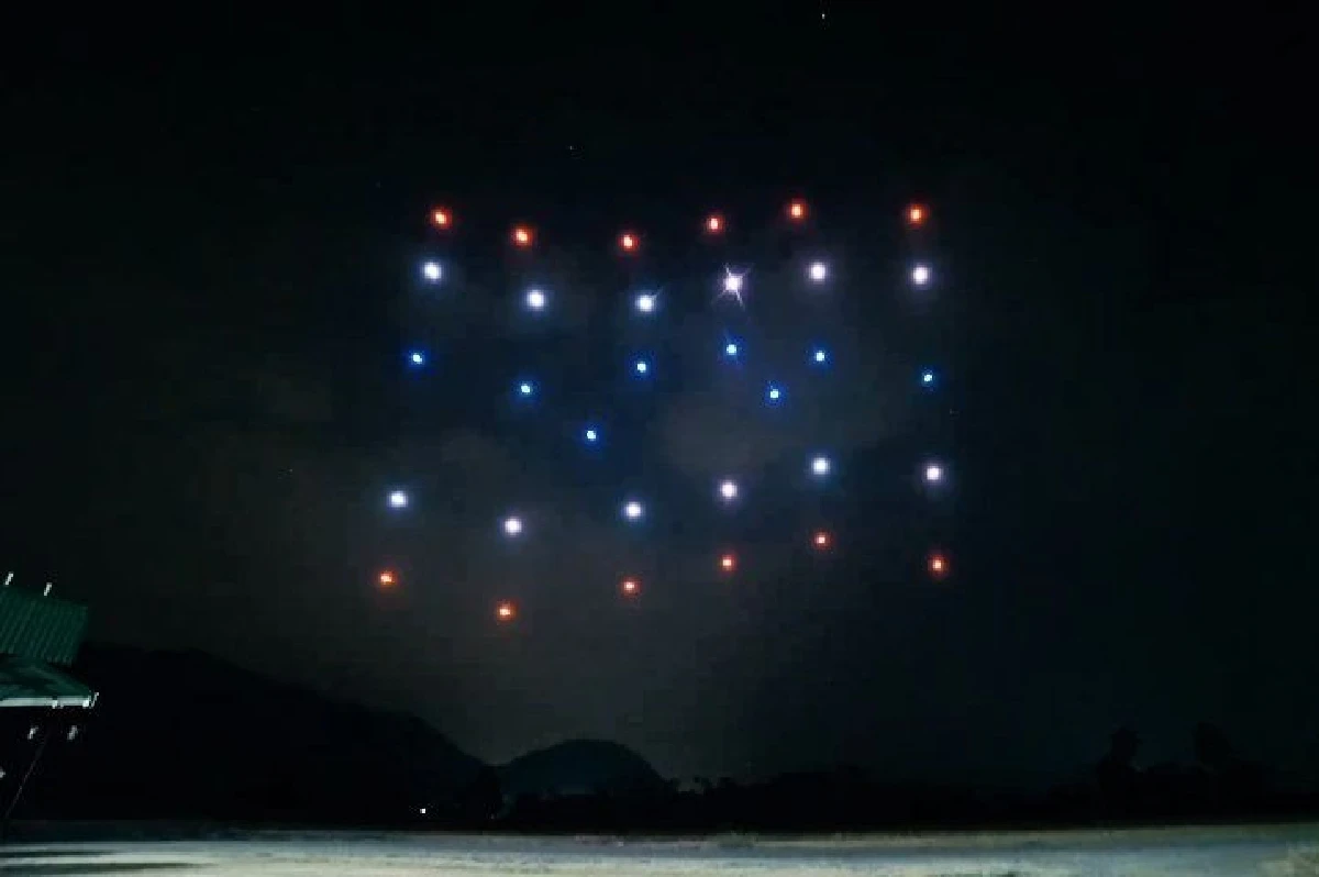 อลังการ! ชวนชมโดรนแปรอักษรเฉลิมพระเกียรติที่สนามหลวง วันที่ 5 และ6 พ.ค.นี้