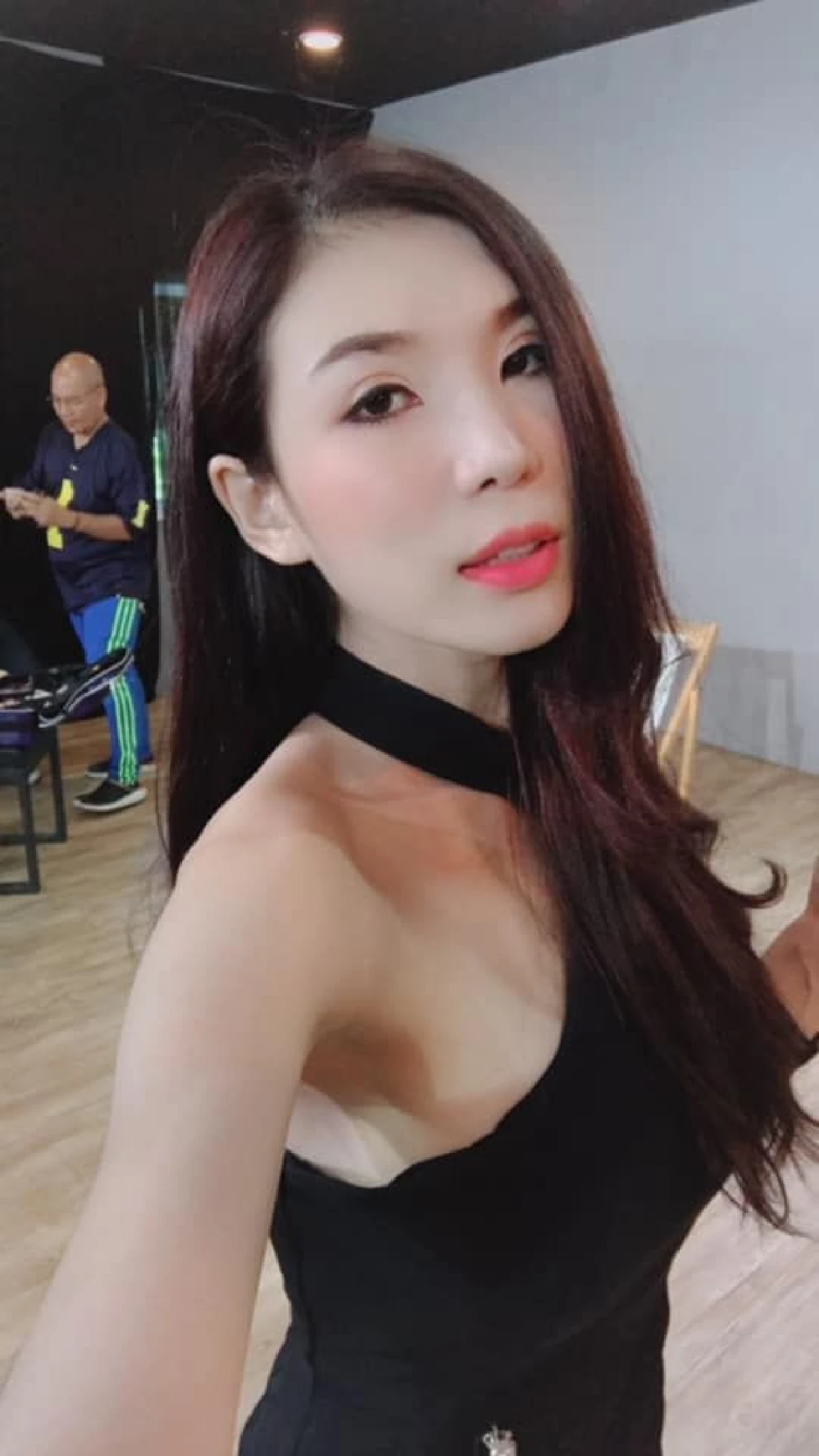 สุดสลด! “น้ำหวาน” นางเอกเอ็มวีปลิดชีพ ดิ่งตึก 7 ชั้นฆ่าตัวตาย ก่อนเพลงปล่อยวันนี้