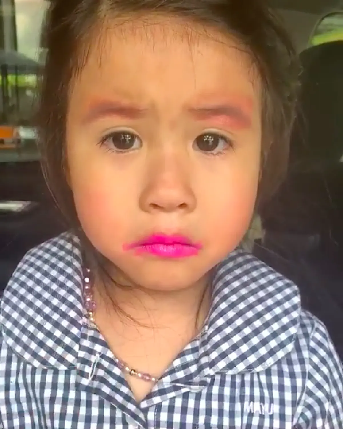 “แม่เมย์” เผยคลิป "น้องมายู” ร้องไห้สะอื้น หลังโดนดุเพราะทาลิปสติกไปโรงเรียน