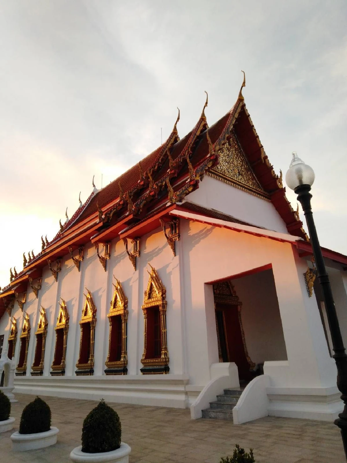 "นอกชาน"สิ่งอัศจรรย์ในวัดภคินีนาถวรวิหาร