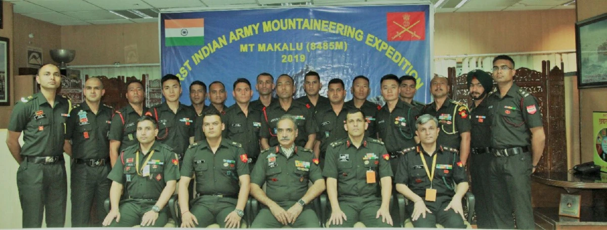 ทหารอินเดียพบรอยเท้า "เยติ" มนุษย์หิมะผู้ลึกลับแห่งเทือกเขาหิมาลัย