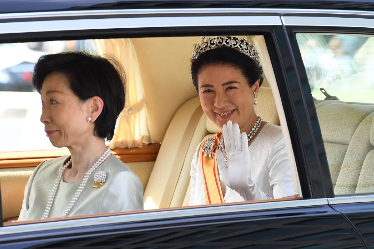 ญี่ปุ่นลุกขึ้นปกป้องสมเด็จพระจักรพรรดินีมาซาโกะ ปิดตายข่าวลือจากหนังสือกอสซิป ญี่ปุ่นลุกขึ้นปกป้องสมเด็จพระจักรพรรดินีมาซาโกะ ปิดตายข่าวลือจากหนังสือกอสซิป
