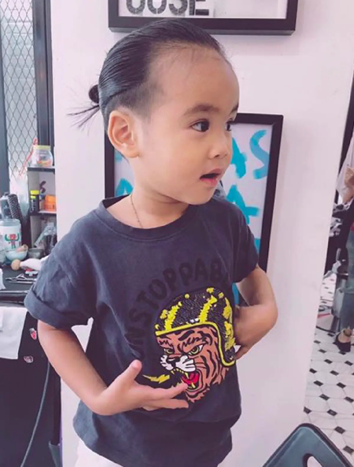 "น้องเร” ลูกชาย "ทาทา ยัง” ตัดผมทรงใหม่ หลังลงทุนไว้ผมยาวเพื่อทำทรงนี้โดยเฉพาะ