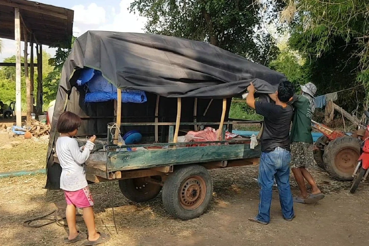 "ผมไม่เคยทุบตีแต่ดูแลอย่างดี"เปิดใจหนุ่มหอบลูกขี่รถไถไปตามอดีตภรรยา