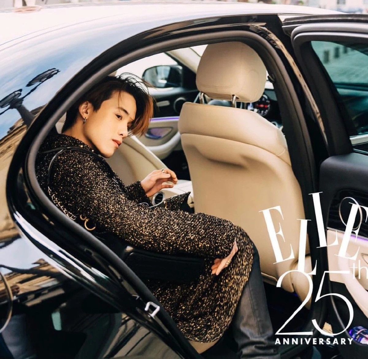 เจมส์ ธีรดนย์ โกอินเตอร์! อวดลุคเท่ร่วมงานแบรนด์ดัง CHANEL ที่กรุงปารีส