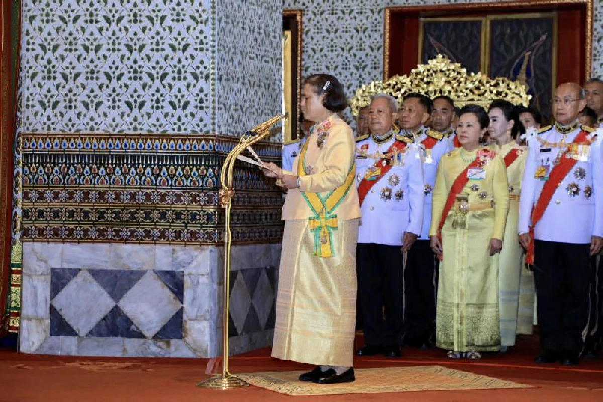 ประมวลภาพประวัติศาสตร์พระราชพิธีบรมราชาภิเษก