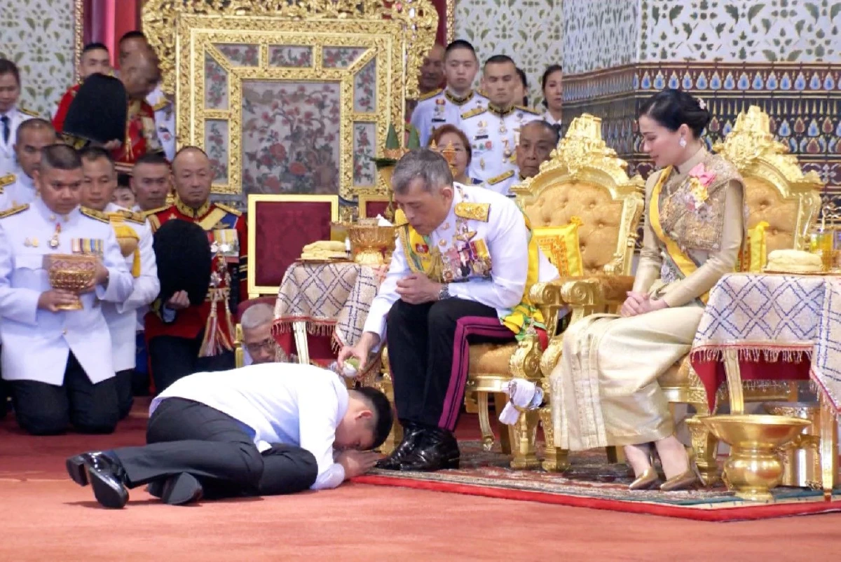 โปรดเกล้าฯสถาปนา-เฉลิมพระนามพระฐานันดรศักดิ์ใหม่พระบรมวงศานุวงศ์