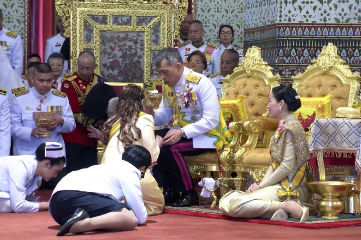 โปรดเกล้าฯสถาปนา-เฉลิมพระนามพระฐานันดรศักดิ์ใหม่พระบรมวงศานุวงศ์
