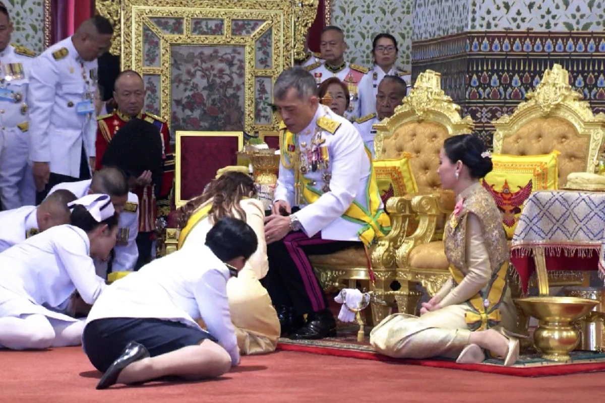 โปรดเกล้าฯสถาปนา-เฉลิมพระนามพระฐานันดรศักดิ์ใหม่พระบรมวงศานุวงศ์