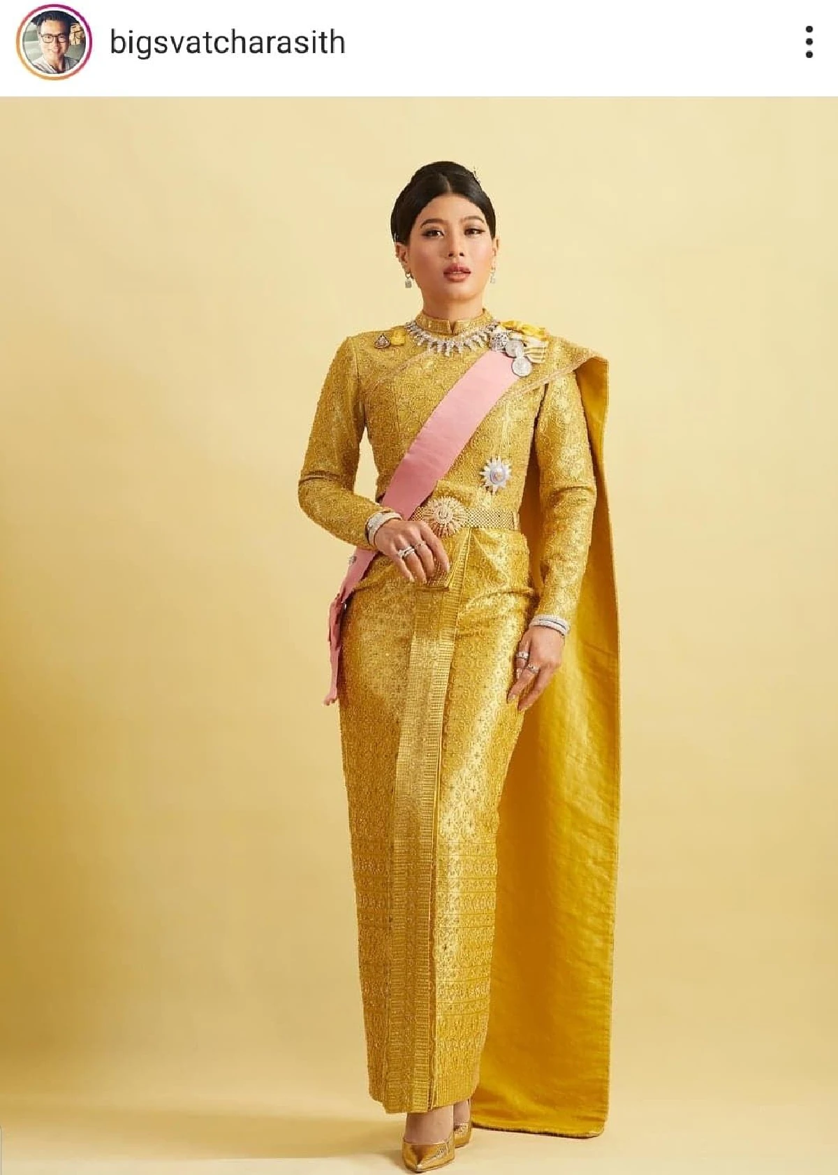 5 ลุค ฉลองพระองค์ชุดไทย "เจ้าฟ้าสิริวัณณวรีฯ” ทรงพระสิริโฉม ตลอดพระราชพิธีบรมราชาภิเษก