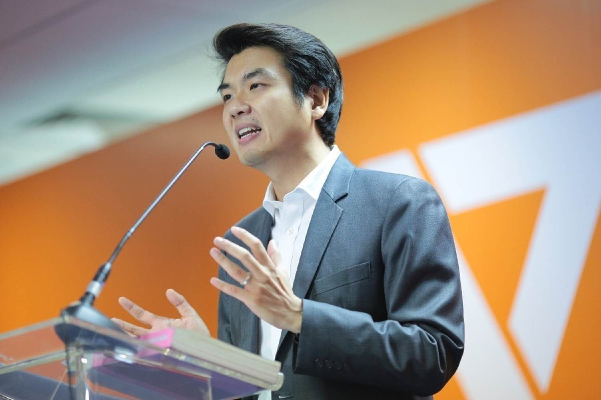 อนาคตใหม่ดักคอกกต.คำนวณส.ส.บัญชีรายชื่อห้ามกระทบที่นั่งพรรค อนาคตใหม่ดักคอกกต.คำนวณส.ส.บัญชีรายชื่อห้ามกระทบที่นั่งพรรค