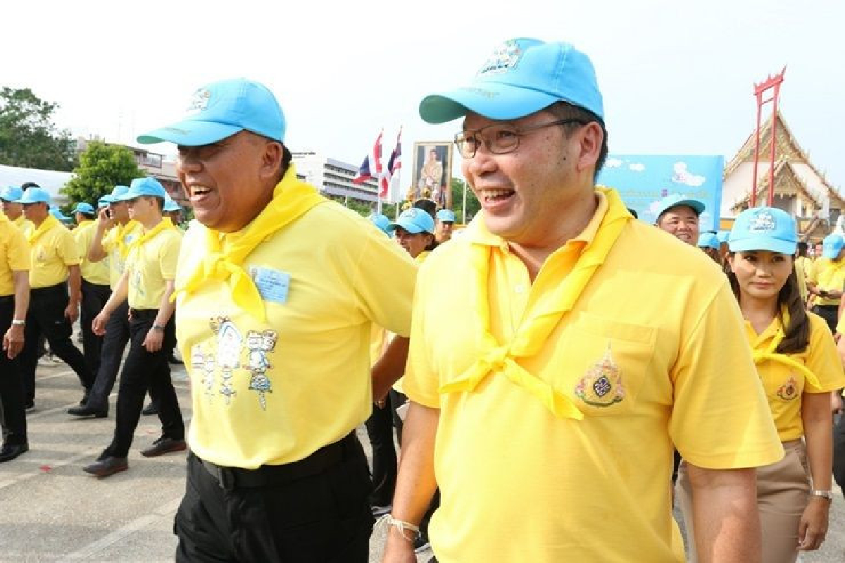 "พปชร." ขอทุกพรรคเคารพมติ ศาล รธน. ยังมั่นใจ พปชร.เป็นแกนนำตั้งรัฐบาล "พปชร." ขอทุกพรรคเคารพมติ ศาล รธน. ยังมั่นใจ พปชร.เป็นแกนนำตั้งรัฐบาล