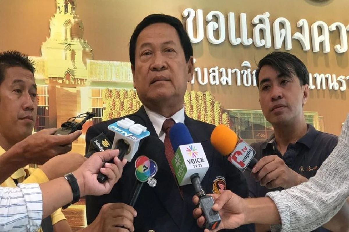 สภาคึก! "อุบลศักดิ์ บัวหลวงงาม" เขต3 ลพบุรี พท.รายงานตัวคนแรก