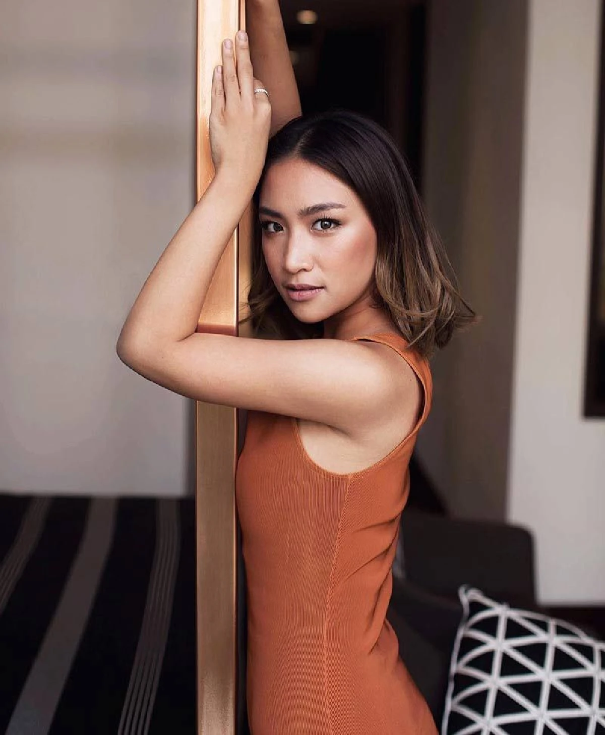 ส่องภาพสาวรู้ใจ อนันดา เอเวอริ่งแฮม สวยแซ่บหุ่นเป๊ะดั่งนางแบบ