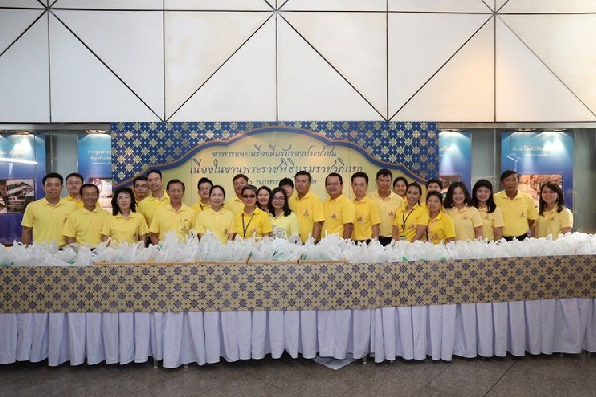 คณะผู้บริหารบริษัท ช.การช่าง จำกัด (มหาชน) และบริษัททางด่วนและรถไฟฟ้ากรุงเทพ จำกัด (มหาชน) ร่วมกิจกรรมเพื่อเป็นส่วนหนึ่งในการทำความดีจิตอาสาพระราชทานตามแนวพระราชดำริ “เราทำความ ดี ด้วยหัวใจ” คณะผู้บริหารบริษัท ช.การช่าง จำกัด (มหาชน) และบริษัททางด่วนและรถไฟฟ้ากรุงเทพ จำกัด (มหาชน) ร่วมกิจกรรมเพื่อเป็นส่วนหนึ่งในการทำความดีจิตอาสาพระราชทานตามแนวพระราชดำริ “เราทำความ ดี ด้วยหัวใจ”