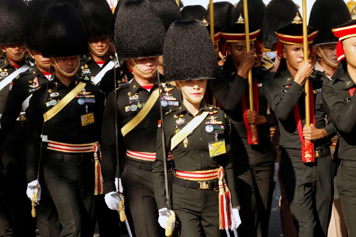 โปรดเกล้าฯพระราชทานเครื่องราชฯ-เหรียญรัตนาภรณ์ "พ.อ.หญิง สินีนาฏ"