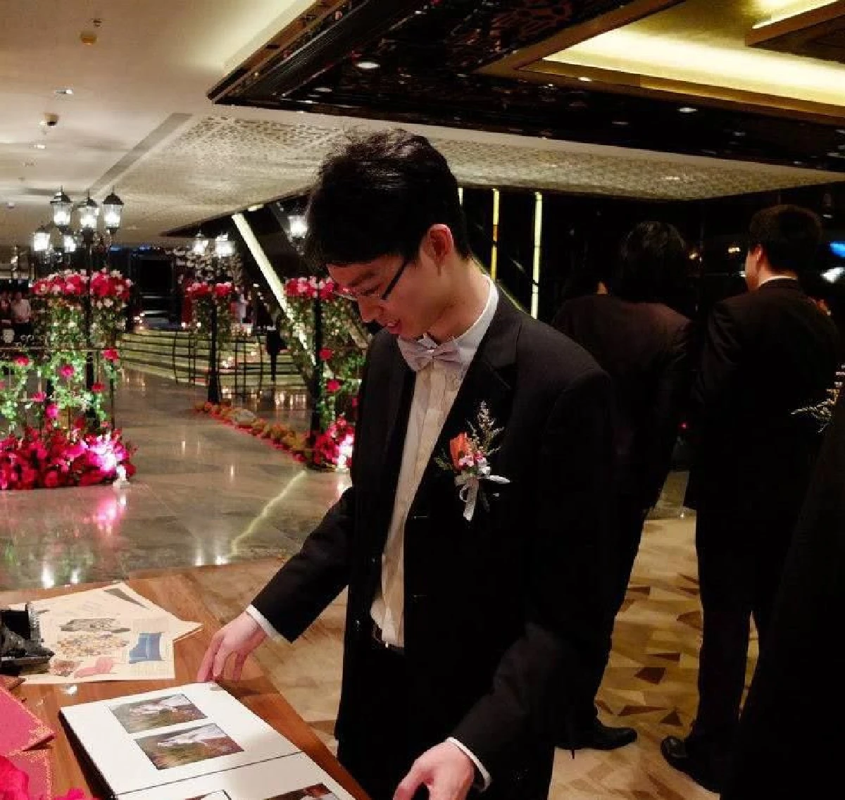 ความรวยต้องสร้างเอง เปิดใจลูกชายเจ้าสัวหมื่นล้านในวันที่พ่อไม่ยกมรดกให้สักบาท