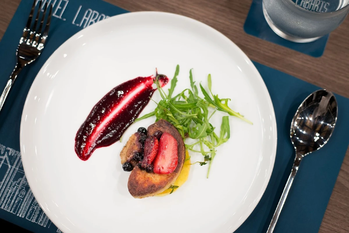 ชวนเช็กอินกินของอร่อยที่ร้านอาหารเปิดใหม่บนเขาใหญ่ @Labaris Restaurant