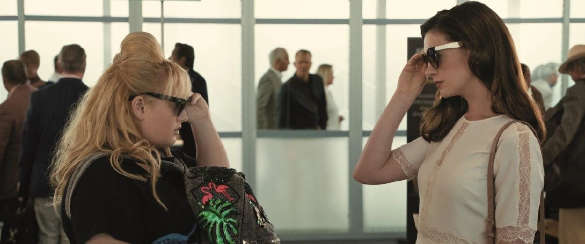 รีวิว THE HUSTLE : ฮากันน้ำหูน้ำตาเล็ด จัดเต็มความสนุกเกินเรื่องมาก