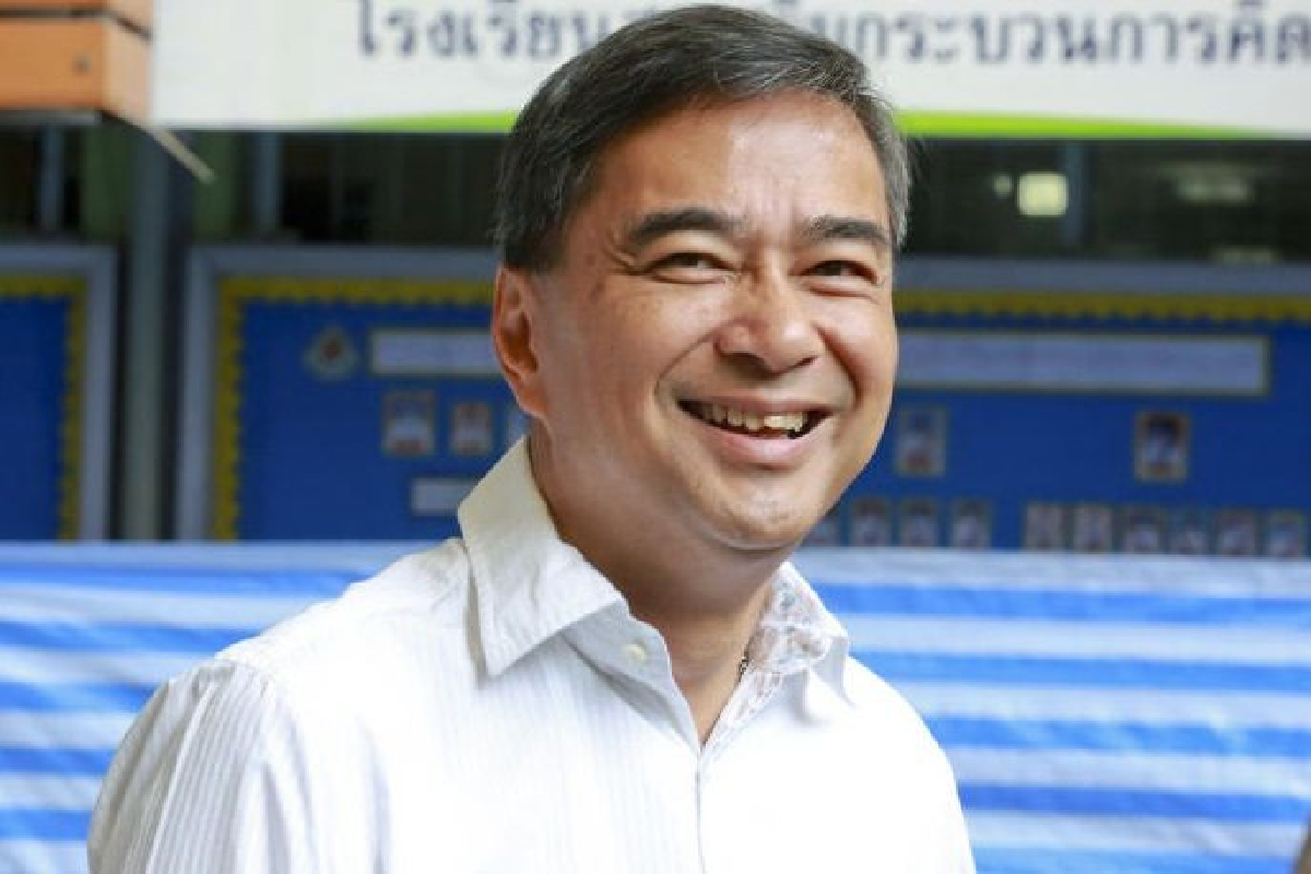 'มาร์ค-เสี่ยหนู'คุยไลน์ขำๆปมถูกดันเป็นนายกฯขั้ว3 'มาร์ค-เสี่ยหนู'คุยไลน์ขำๆปมถูกดันเป็นนายกฯขั้ว3