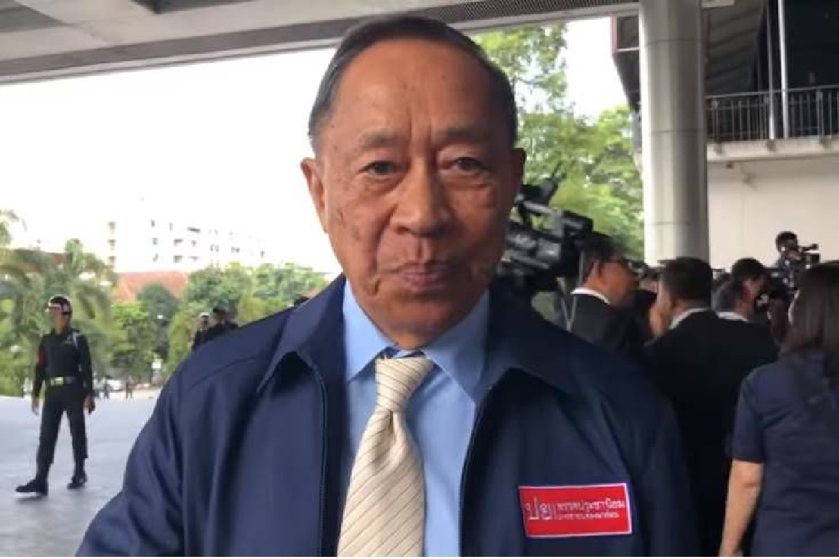 11 พรรคเล็กนัดแถลงจุดยืนร่วมตั้งรัฐบาลบ่ายนี้ 11 พรรคเล็กนัดแถลงจุดยืนร่วมตั้งรัฐบาลบ่ายนี้