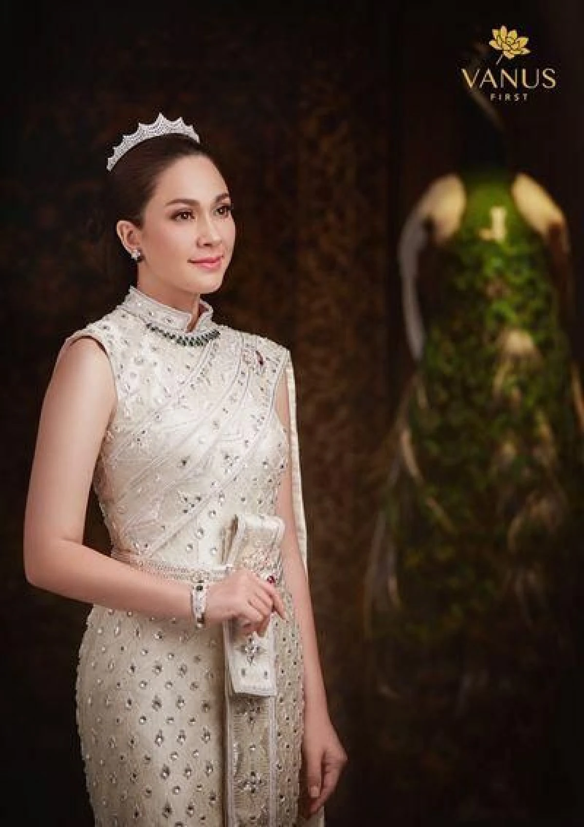 งดงามจับใจ! แหม่ม คัทลียา ถ่ายแบบชุดไทยสวยดั่งนางในวรรณคดี