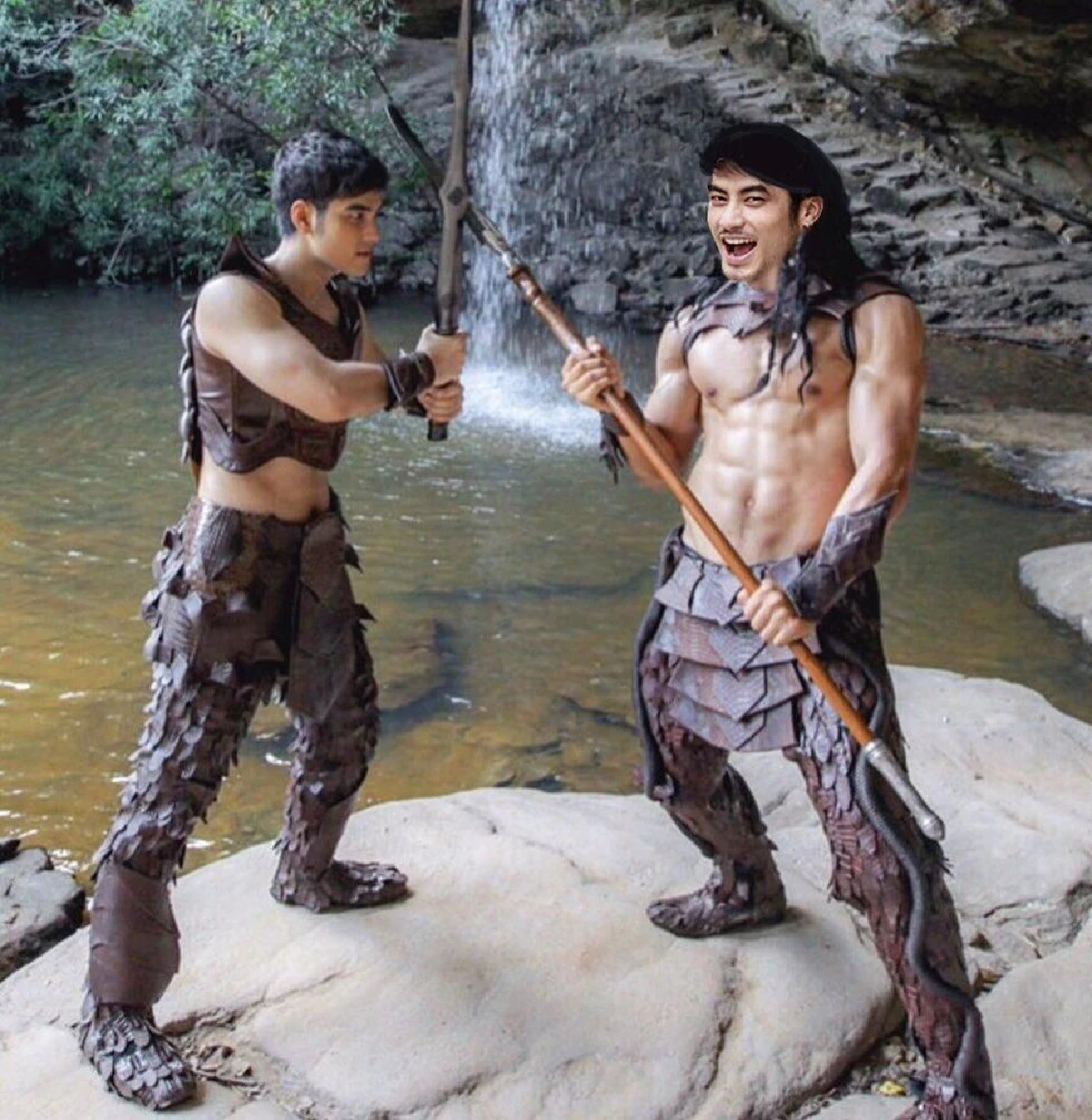 อั้ม อธิชาติ โวยถูก บอย ปกรณ์ ตัดต่อรูปขโมยนมกล้ามแน่นๆ