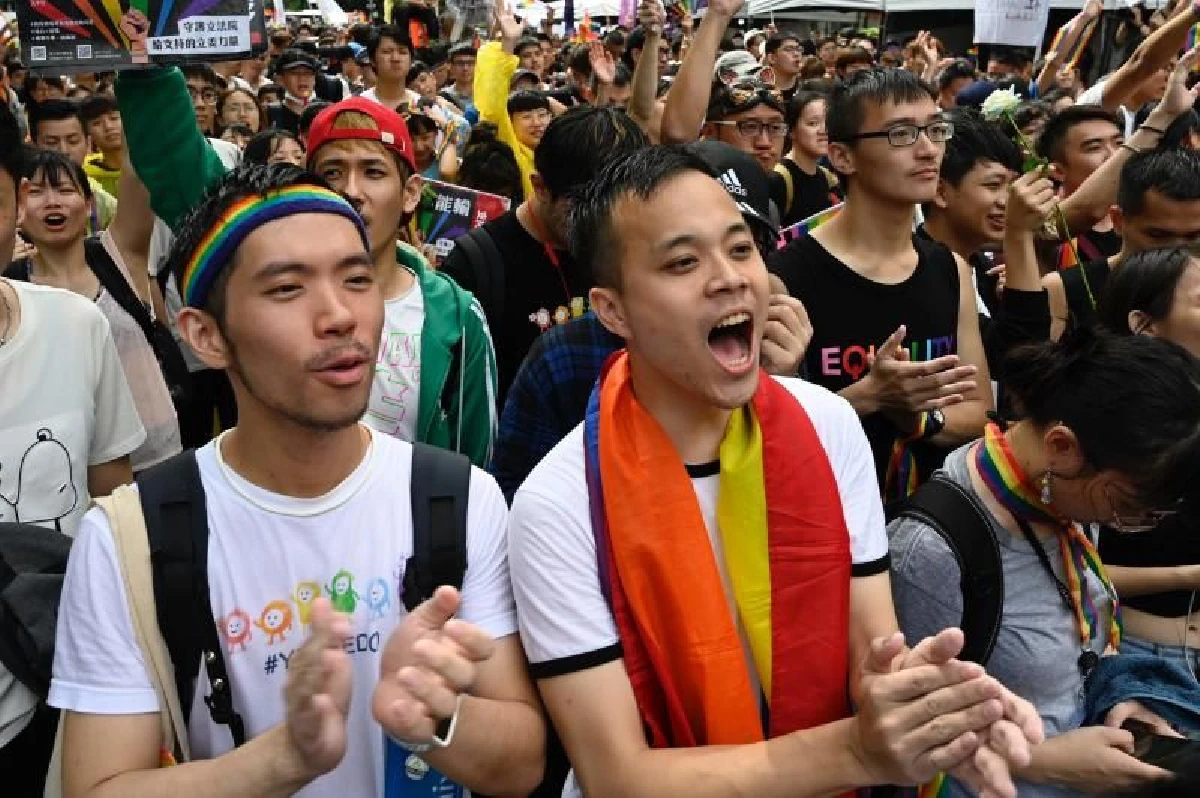 ไต้หวันผ่านกฎหมาย รับรองการแต่งงานเพศเดียวกันแล้ว