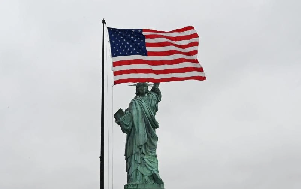 รู้จัก "ทัวร์คุณแม่" คลอดลูกเอาสัญชาติ ช่องโหว่ทางกฎหมายเพื่อชีวิตที่ดีกว่า