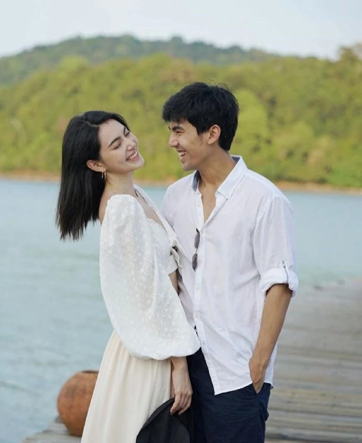 วันเกิดปีนี้ดีจัง! ใหม่ ดาวิกา หัวใจพองโต เต๋อ ฉันทวิชช์ ร้องเพลงความหมายดีๆให้ (คลิป)