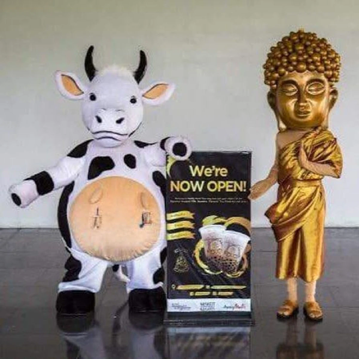 ทำอย่างไรจะไม่ล้ำเส้นระหว่างกัน? "พระมหาไพรวัลย์"โพสต์ถาม ปมโลโก้ร้านชาไข่มุก-มาสคอตพระ
