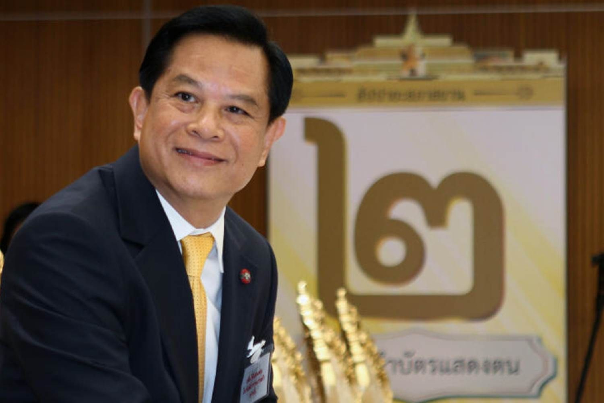 "พีระพันธ์"เผยเงามืดในปชป.เป็นผู้ใหญ่ที่เชื่อว่าดี กำลังตอกลิ่มสร้างความแตกแยก "พีระพันธ์"เผยเงามืดในปชป.เป็นผู้ใหญ่ที่เชื่อว่าดี กำลังตอกลิ่มสร้างความแตกแยก