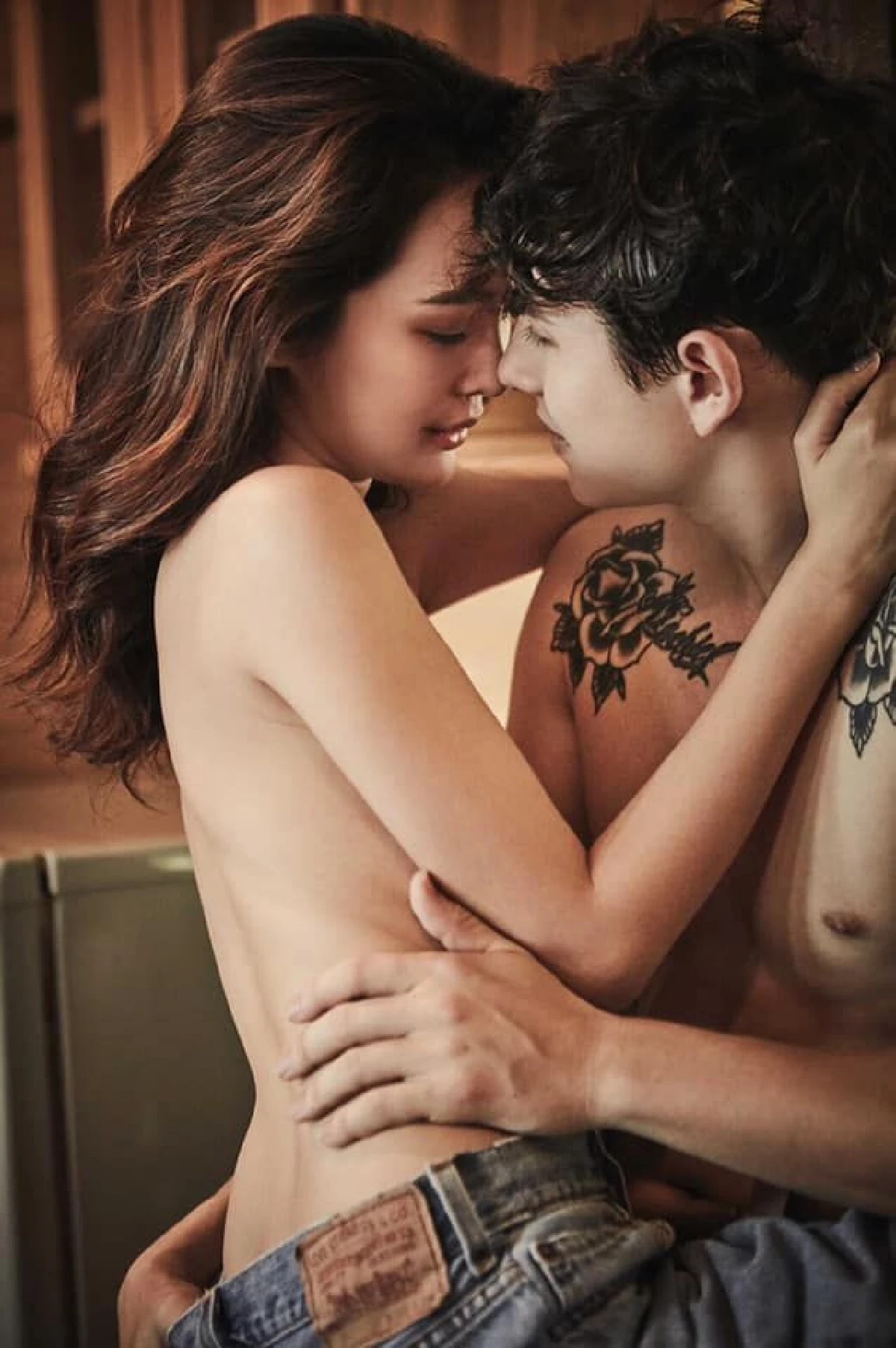 "กวินท์ ดูวาล” เผยภาพถ่ายพรีเวิ้ดดิ้งสุดแซ่บ ริมทะเลสุดโรแมนติก