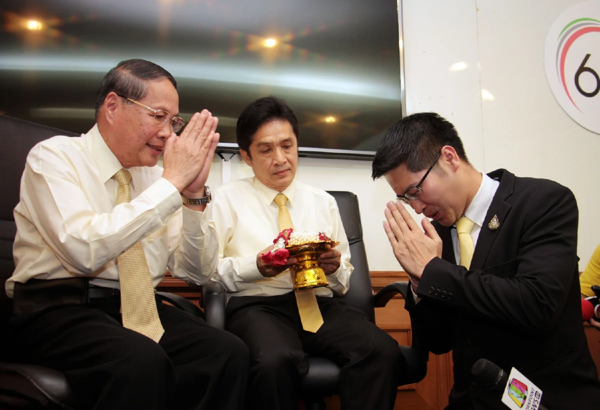 "เต้ครับหยุดการกระทำ-มันไม่เคยเกิดขึ้นเลย" ความในใจจาก "ศิษย์ร่วมสถาบัน"