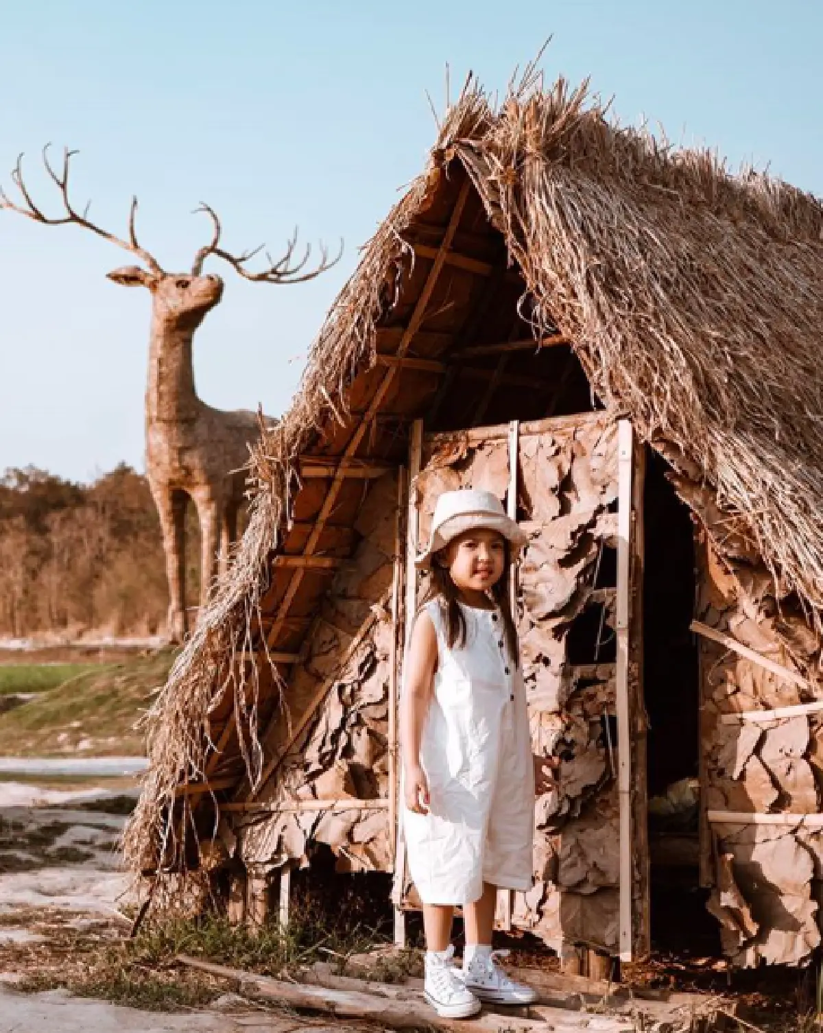 หลงหนักมาก! “น้องณิลลา” หลานสาว "ค่อม ชวนชื่น” ลูก “แบงค์ แบล็ควานิลลา-ไอซ์” กับสไตล์สุดน่ารัก