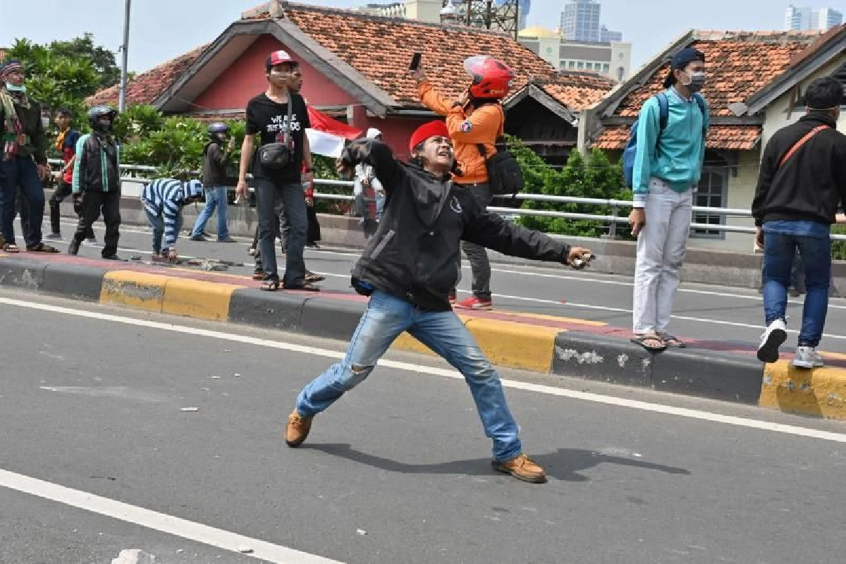 ปะทะเดือดหลังอินโดฯประกาศผลโจโกวีชนะเลือกตั้ง